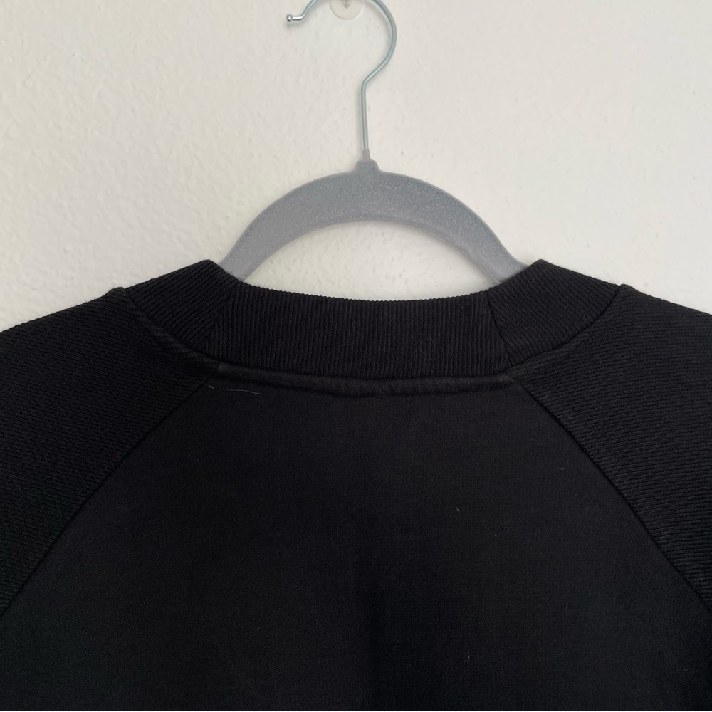 Adidas Women's Cropped Black Crewneck Sweatshirt LARGE - Picture 9 of 10